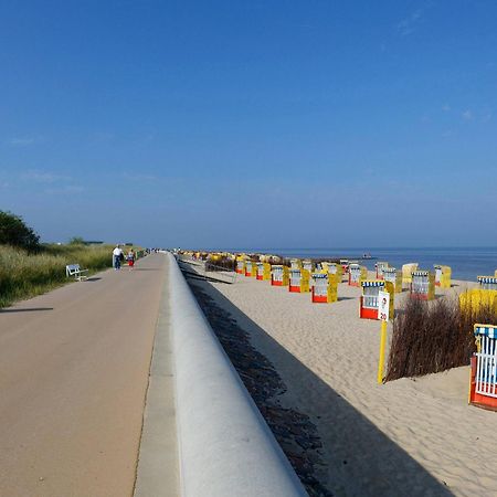 Strandhochhaus Doese Whg. 12 Куксхавен Екстериор снимка